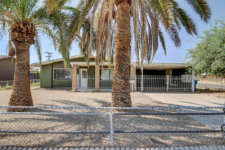 5465 Edgemont Ave, Phoenix AZ  85035-1715 exterior