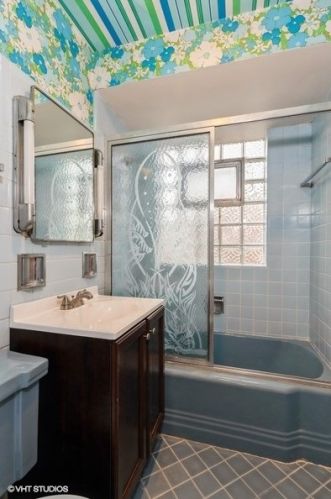 3322 Catalpa Ave, Chicago IL 60625-2275 exterior