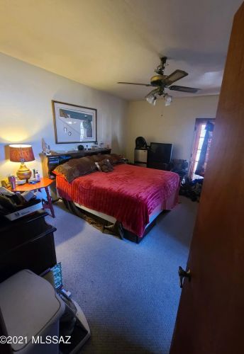 4885 Acacia Ln, Tucson AZ exterior