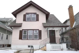 1924 Bradford Ave, Milwaukee, WI 53211-4308