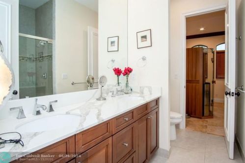 17894 Monte Vis Dr, Boca Raton FL 33496-1057 exterior