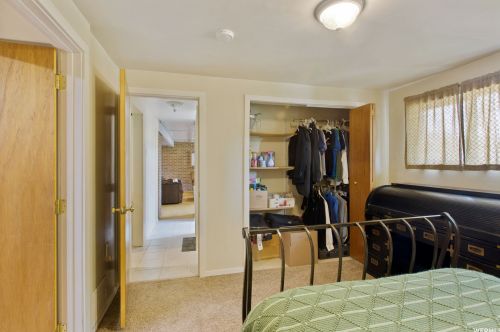 9173 Laura Anne Way, Sandy UT 84070 exterior