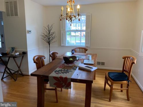 6002 Beech Ave, Bethesda MD  20817-3425 exterior