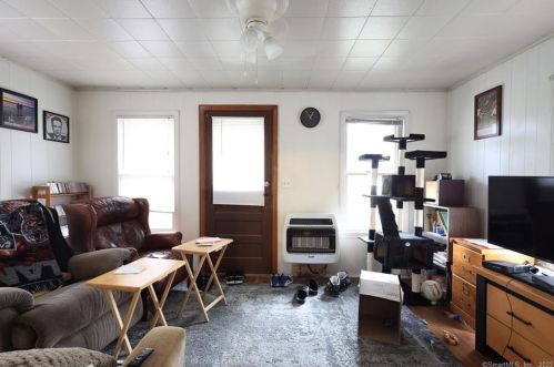 220 Brightwood Ave, Torrington CT 06790-5009 exterior