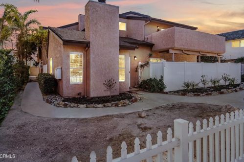 5350 Driftwood St, Oxnard CA 93035-1023 exterior