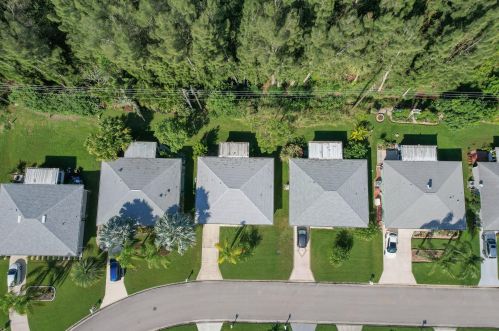 5638 Travelers Way, Fort Pierce FL  34982-3989 exterior