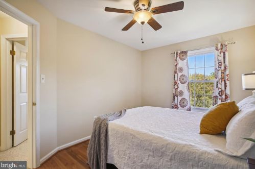 7027 Chesley Search Way, Alexandria VA 22315-4754 exterior