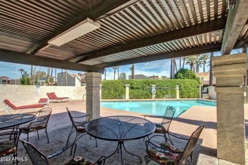 4924 Edgemont Ave, Phoenix AZ  85008-1621 exterior