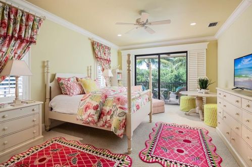 2481 Augusta Dr, Naples FL 34109-3347 exterior