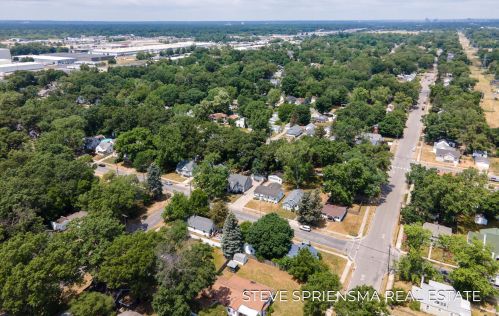 149 Holly St, Grand Rapids MI 49548-0042 exterior