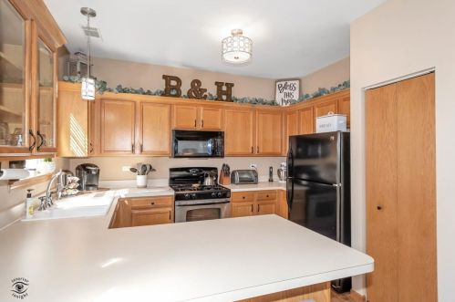 3551 Tyler Dr, Joliet IL 60431-8787 exterior