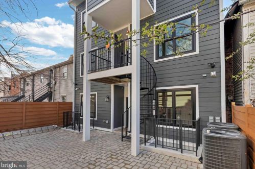 1645 Virginia Ave, Washington DC  20002-2316 exterior