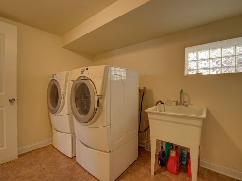 1635 92 Pl, Chicago IL 60619-7730 exterior