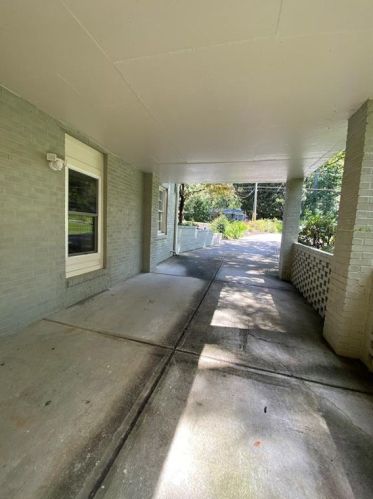 1414 Amanda Cir, Atlanta GA  30329-3318 exterior