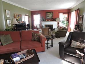 1026 Nicholson Ave, Cleveland OH  44107-1403 exterior