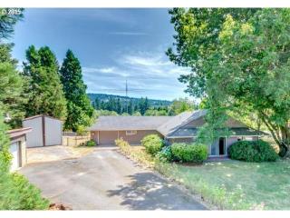 1108 Harmony Ln, Newberg, OR