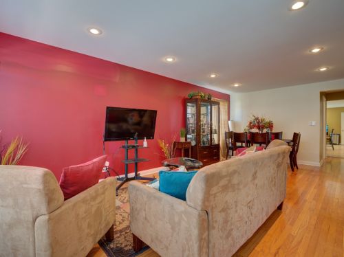 1635 92nd Pl, Chicago, IL 60617-3604