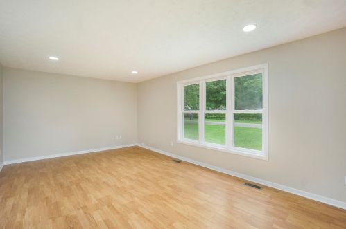 5813 Missouri Ave, Kalamazoo MI  49024-1384 exterior