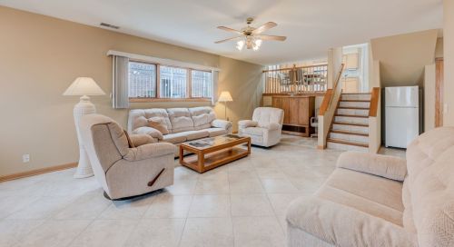 7341 Ainslie St, Chicago IL 60706-3516 exterior