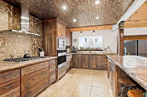 1524 Blvd Pl, Duluth MN 55811-2713 exterior