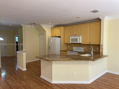 9452 Boca River Cir, Boca Raton FL  33434-3970 exterior