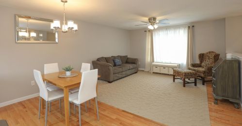 12 Ty Ln, Concord NH  03303-1049 exterior