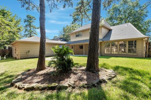 2706 Frst Gdn Dr, Humble TX 77345-1418 exterior