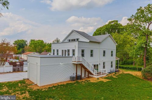 907 Gilbert Rd, Rockville MD  20851-1315 exterior