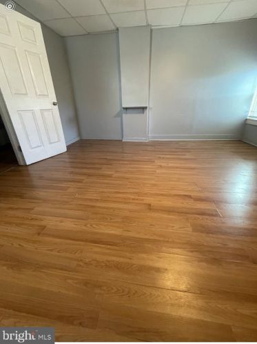 924 Carteret Ave, Trenton NJ  08618-5391 exterior