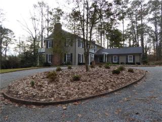 5160 Trimble Rd, Atlanta, GA 30342-2125