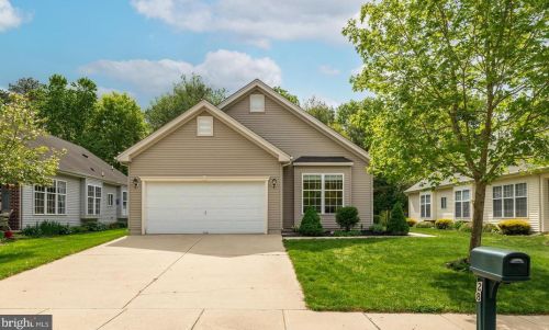 28 Warwick Way, Southampton, NJ 08088-1130
