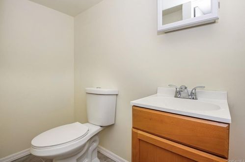 17 High St, Mount Vernon NY 10550-1809 exterior