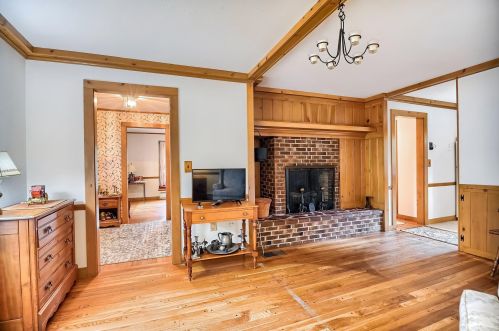 346 Mtn Rd, Concord NH 03301-5482 exterior