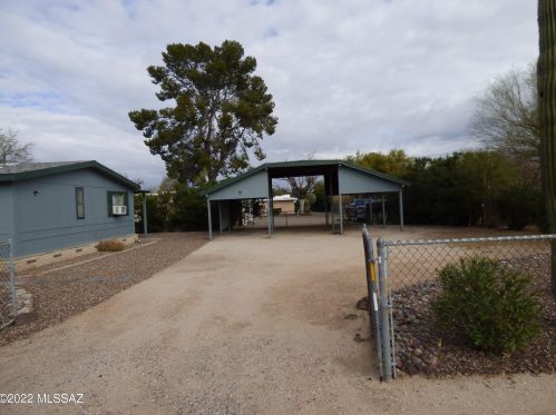 1340 Calle Arizona, Tucson AZ  85705-2502 exterior