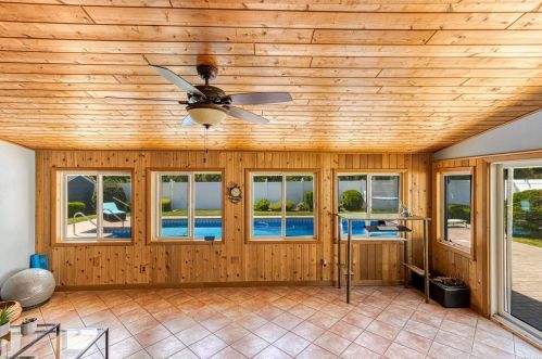 448 8th St, Bohemia NY  11716-1332 exterior