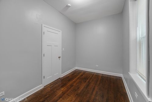 3750 Cermak Rd, Chicago IL  60623-3013 exterior