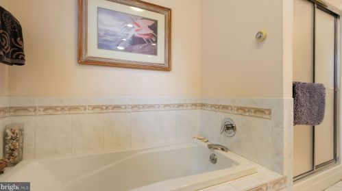 1165 Wood Ln, Warminster PA 18974-2645 exterior