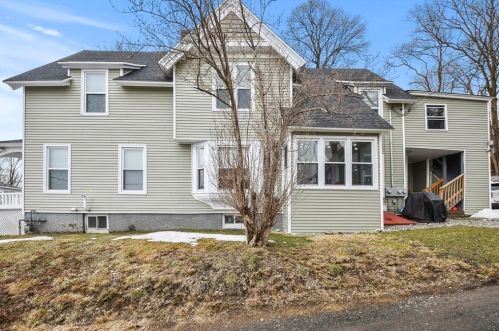 16 Westminster St, Worcester, MA 01605-3428