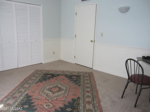 735 Abrego Dr, Green Valley AZ 85614-3637 exterior