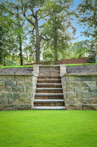 1198 Milmar Dr, Atlanta GA exterior