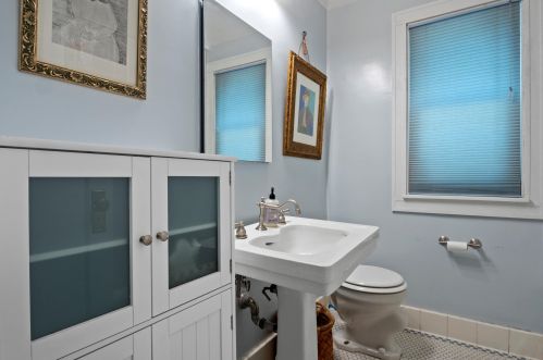 4467 Morris Blvd, Milwaukee, WI 53211-1550