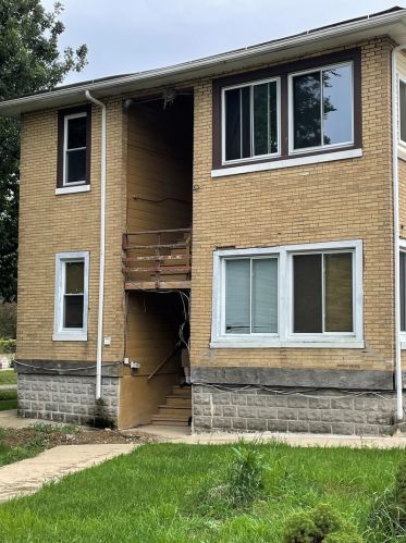 515 Jefferson St, Joliet IL 60435-6743 exterior