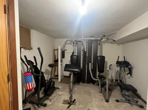 2013 70, Milwaukee WI 53213-1947 exterior