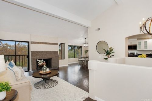 2749 Craig Cir, Fullerton CA 92835-2901 exterior