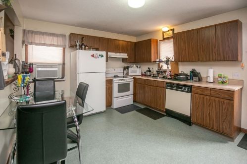 23 Silver St, Springfield MA  01107-1342 exterior