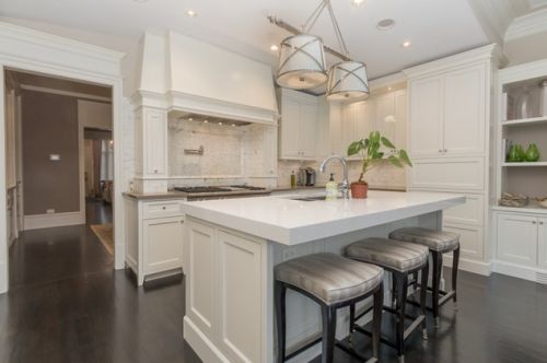 1945 Dayton St, Chicago IL 60614-5028 exterior