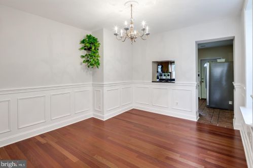 2410 Carpenter St, Philadelphia PA  19146-2418 exterior