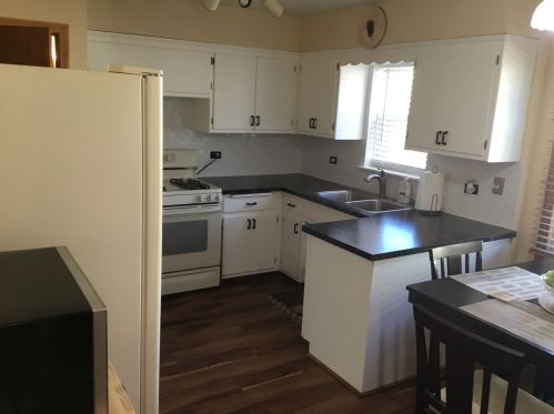 3850 84 St, Chicago IL 60652-3214 exterior