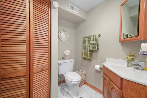 12206 Avers Ave, Chicago IL 60805-1415 exterior