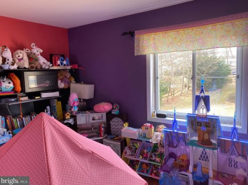 4710 Kemper St, Rockville MD 20853-2918 exterior